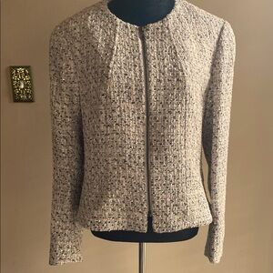 Elegant Women's Tweed Jacket